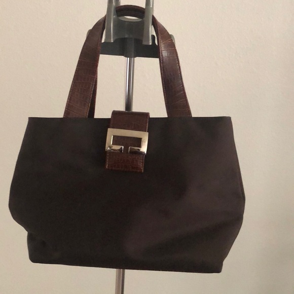 Non name brand handbags!! Set of three. - Picture 2 of 3